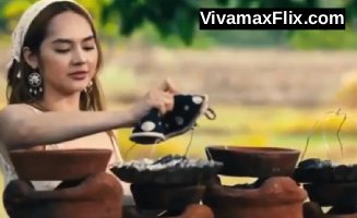 Panoodin natin ang seksing si Rhian Rivera habang gumagawa ng bibingka